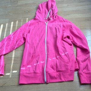 Women’s zip up